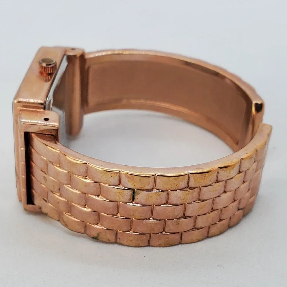 28MM Women's Rose Gold‎ Fashion Casual Cuff Bangle Watch 5.5